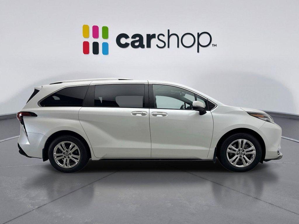 used 2022 Toyota Sienna car, priced at $46,749
