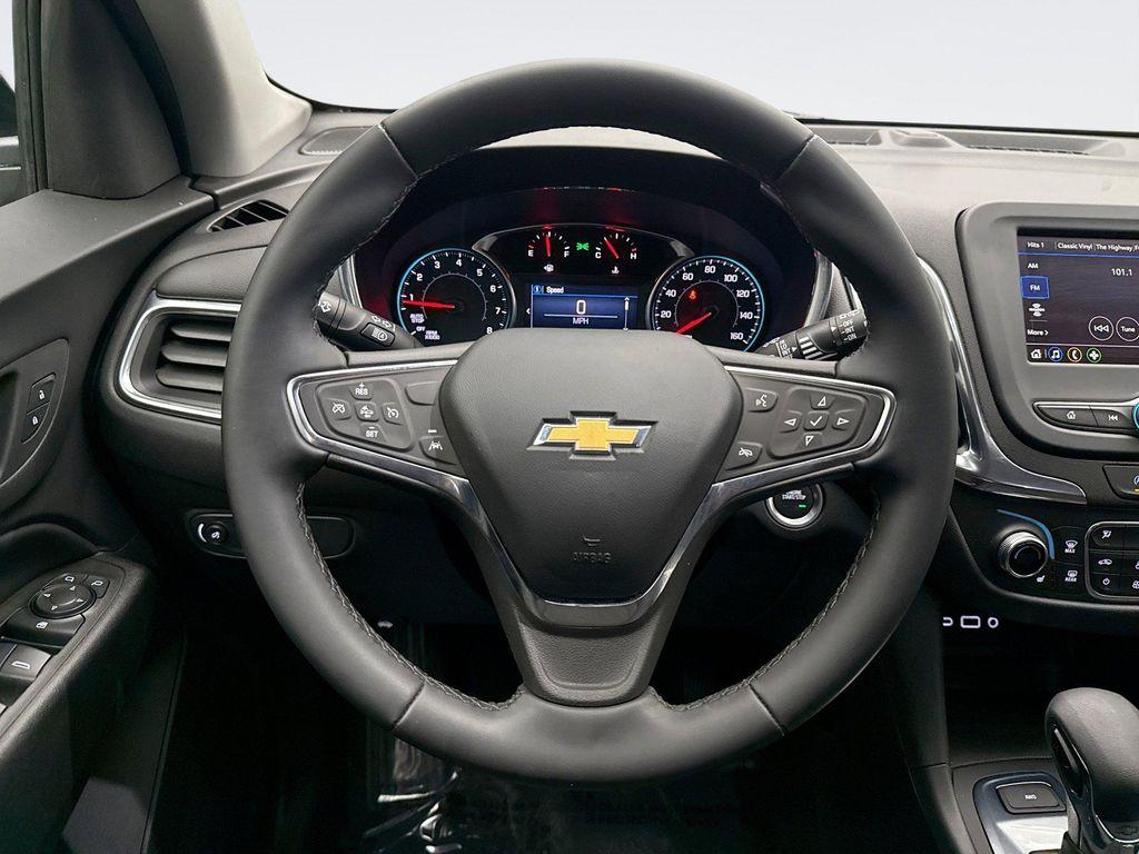 used 2023 Chevrolet Equinox car, priced at $22,399