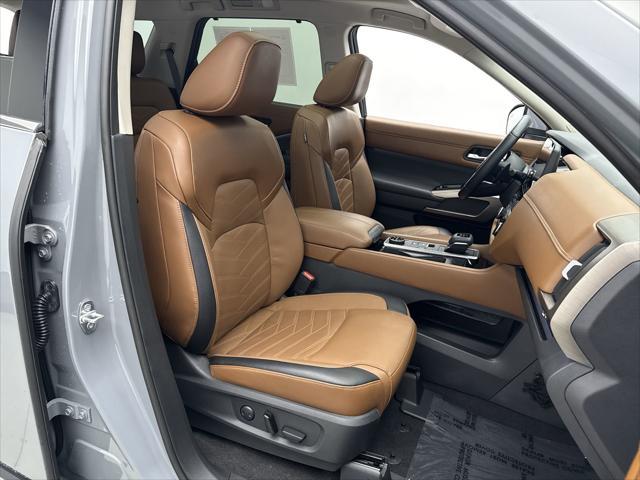used 2023 Nissan Pathfinder car, priced at $40,599