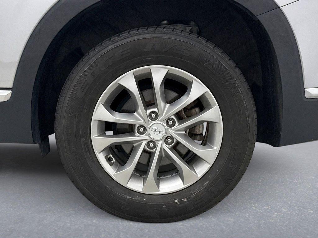 used 2020 Hyundai Santa Fe car, priced at $18,649