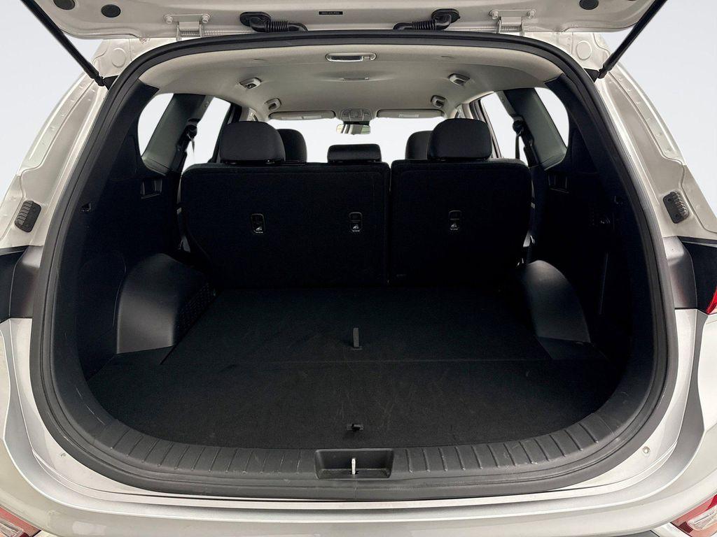 used 2020 Hyundai Santa Fe car, priced at $18,649