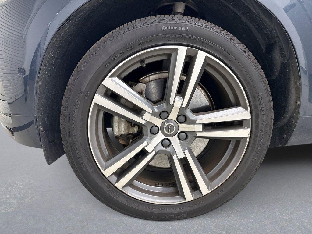 used 2019 Volvo XC60 car, priced at $23,250