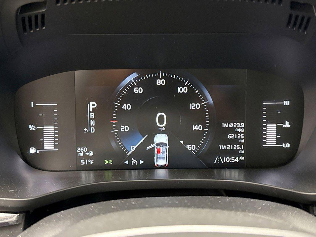 used 2019 Volvo XC60 car, priced at $23,250