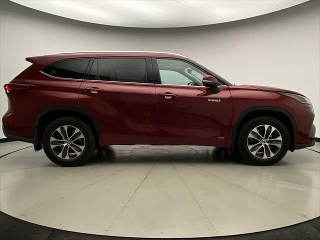 used 2021 Toyota Highlander Hybrid car, priced at $38,599