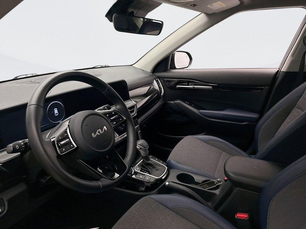 used 2024 Kia Seltos car, priced at $23,199