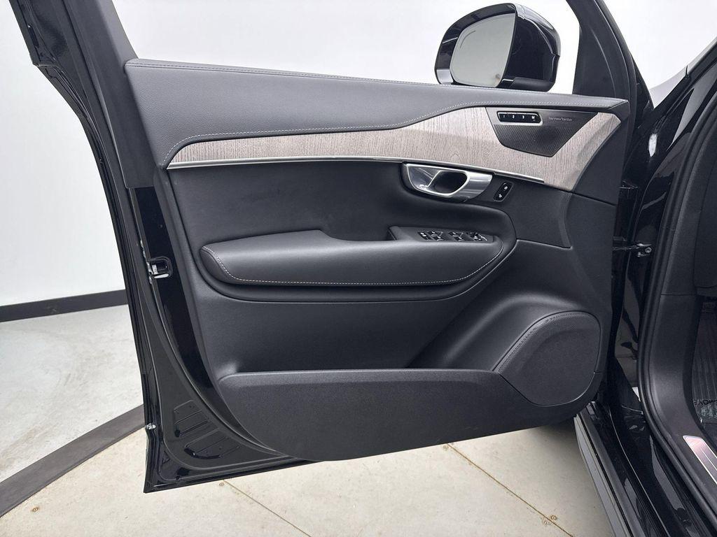 used 2024 Volvo XC90 Recharge Plug-In Hybrid car, priced at $64,899
