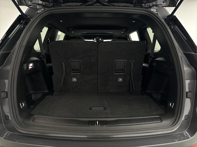 used 2024 Jeep Grand Cherokee L car, priced at $36,999
