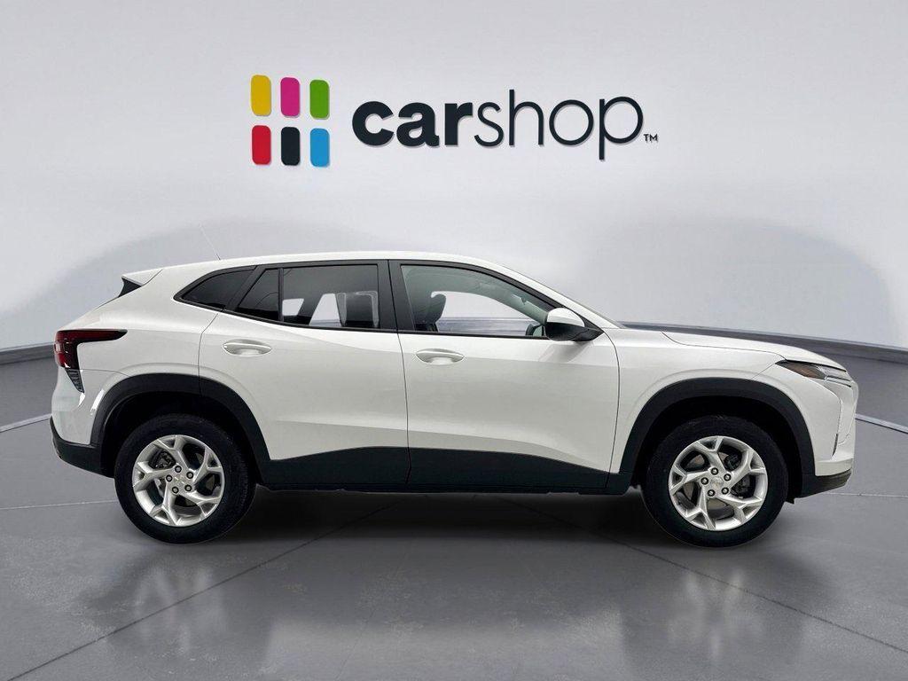 used 2024 Chevrolet Trax car, priced at $21,699