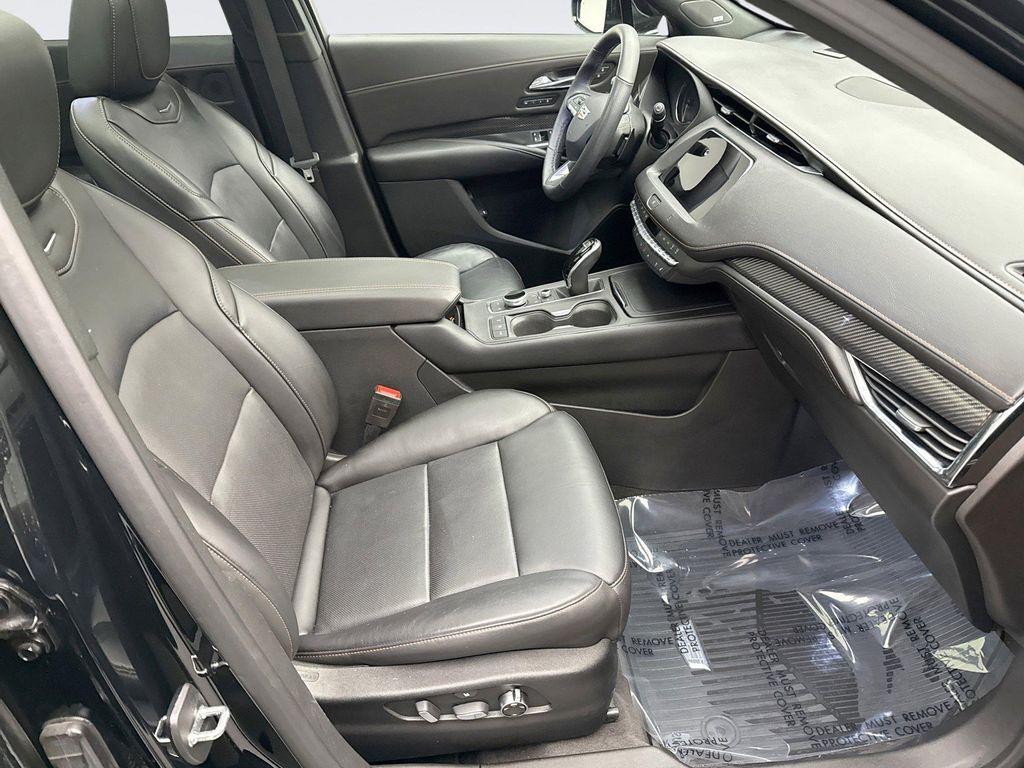 used 2020 Cadillac XT4 car, priced at $23,949