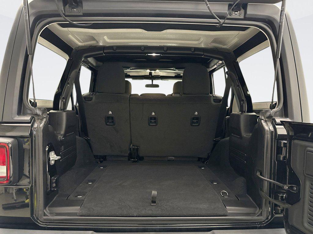 used 2021 Jeep Wrangler Unlimited car, priced at $34,399