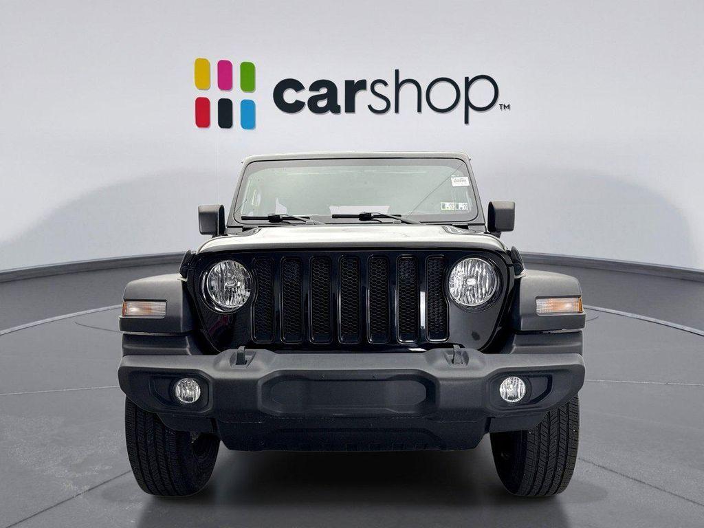 used 2021 Jeep Wrangler Unlimited car, priced at $34,399