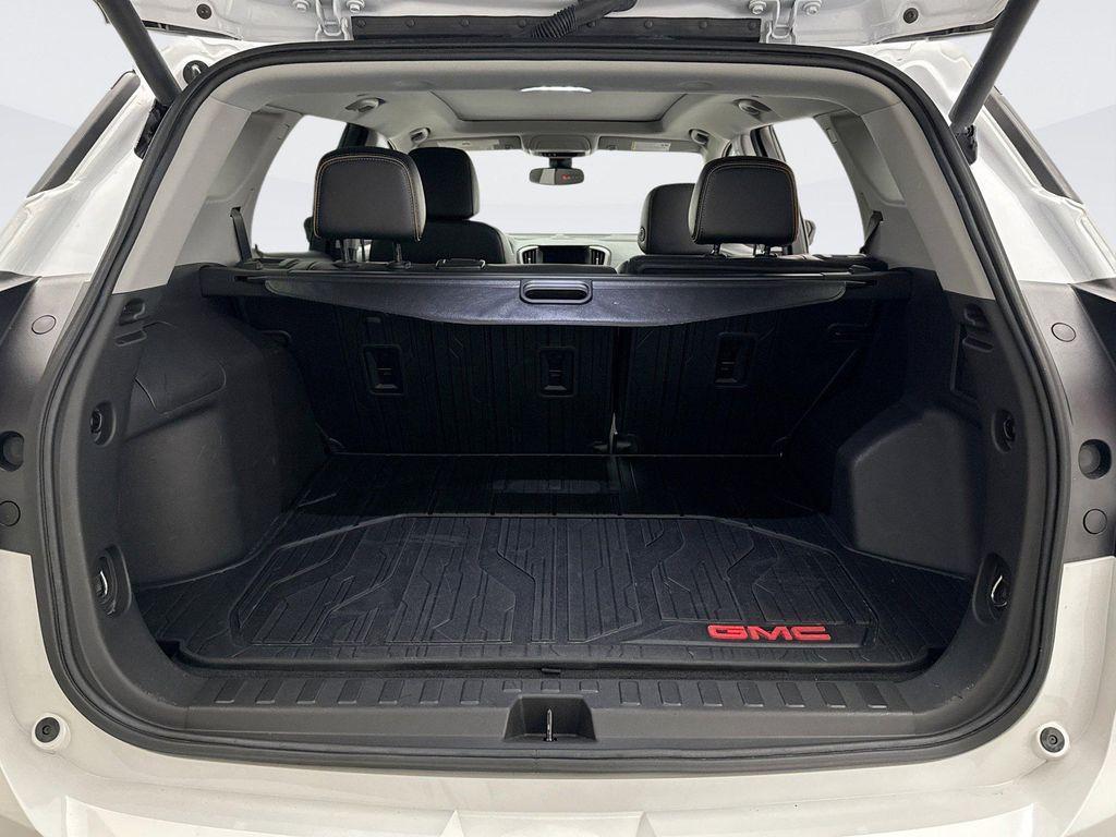 used 2022 GMC Terrain car, priced at $25,199