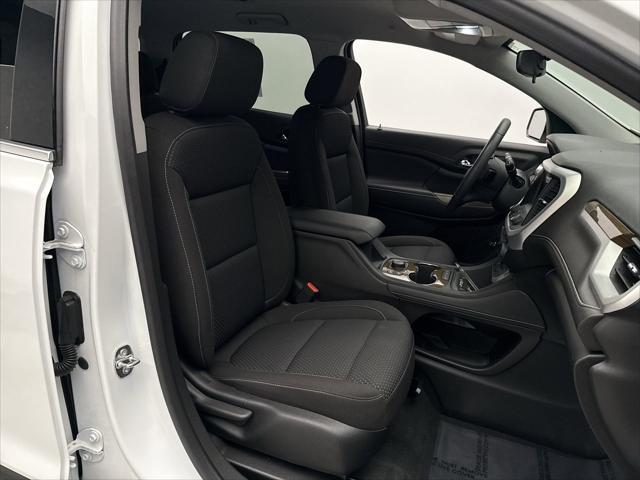 used 2023 GMC Acadia car, priced at $32,899