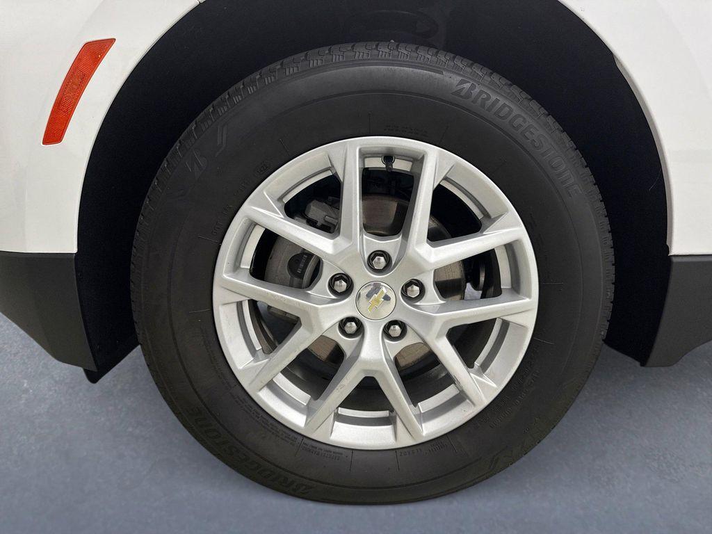 used 2022 Chevrolet Equinox car, priced at $23,399