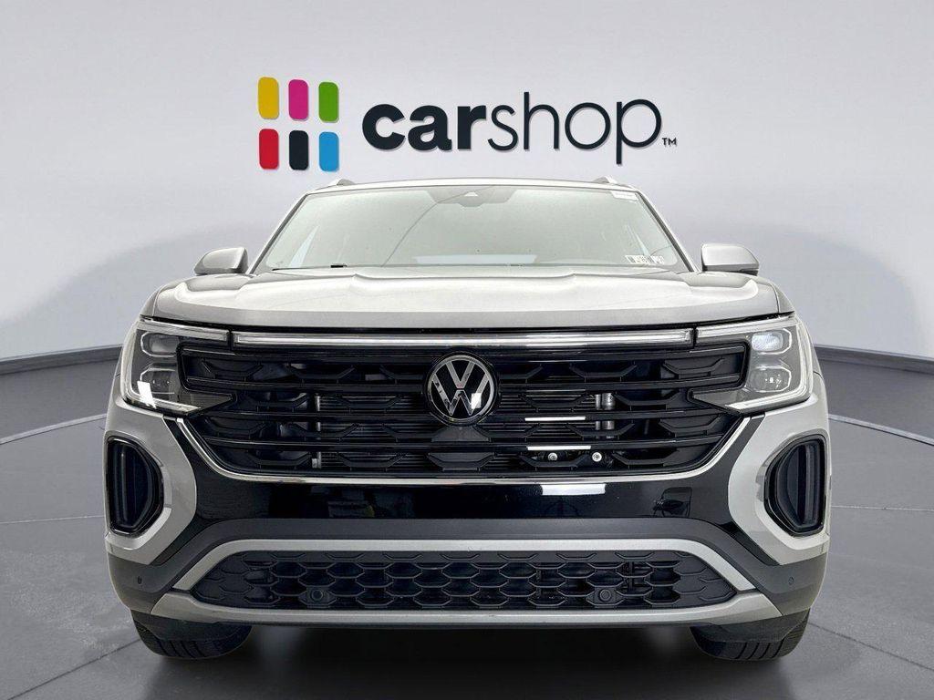 used 2024 Volkswagen Atlas Cross Sport car, priced at $33,400