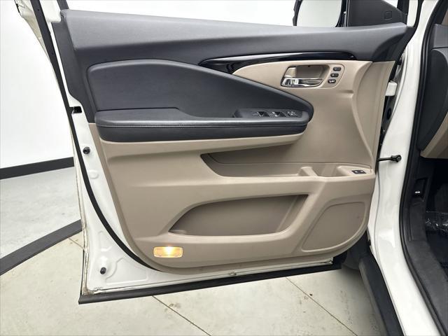 used 2019 Honda Pilot car, priced at $27,649