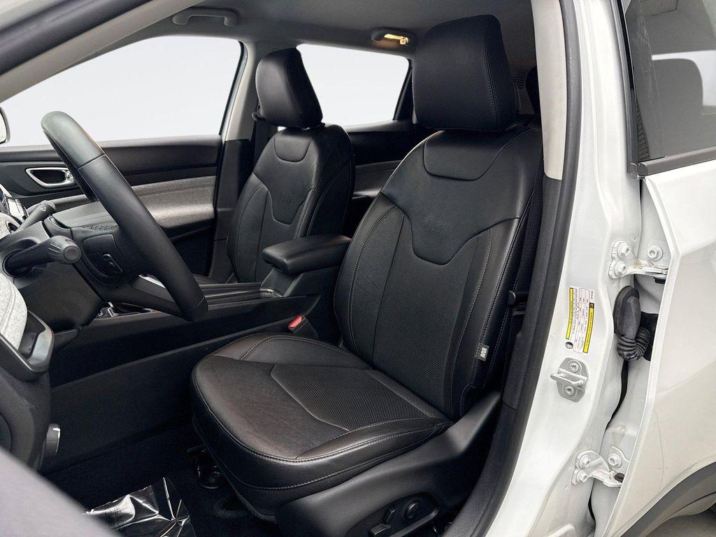 used 2022 Jeep Compass car, priced at $22,999