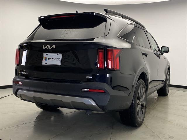 used 2023 Kia Sorento car, priced at $37,400