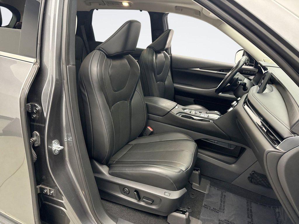 used 2022 INFINITI QX60 car, priced at $38,597