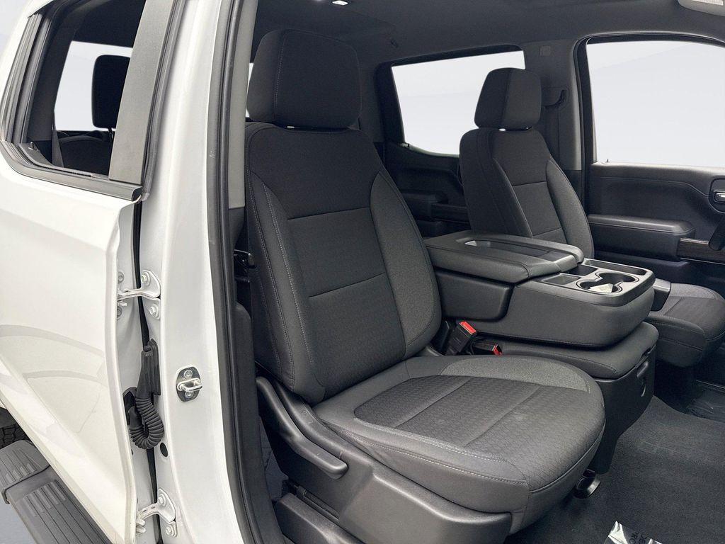 used 2022 Chevrolet Silverado 1500 car, priced at $32,550