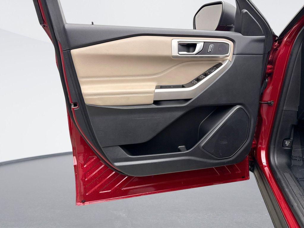 used 2022 Ford Explorer car, priced at $30,399