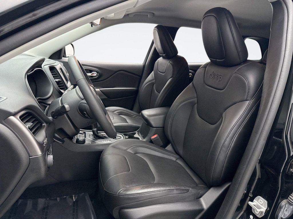used 2021 Jeep Cherokee car, priced at $22,497