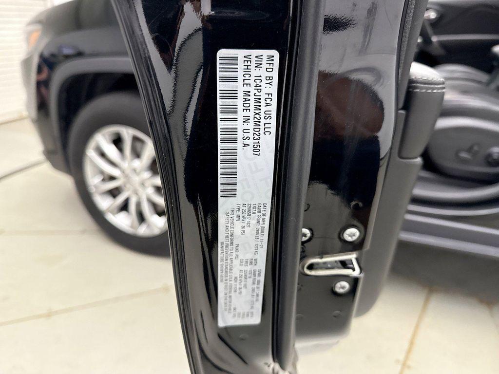 used 2021 Jeep Cherokee car, priced at $22,497