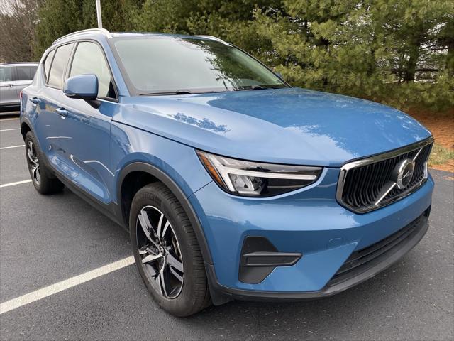 used 2023 Volvo XC40 car, priced at $31,599