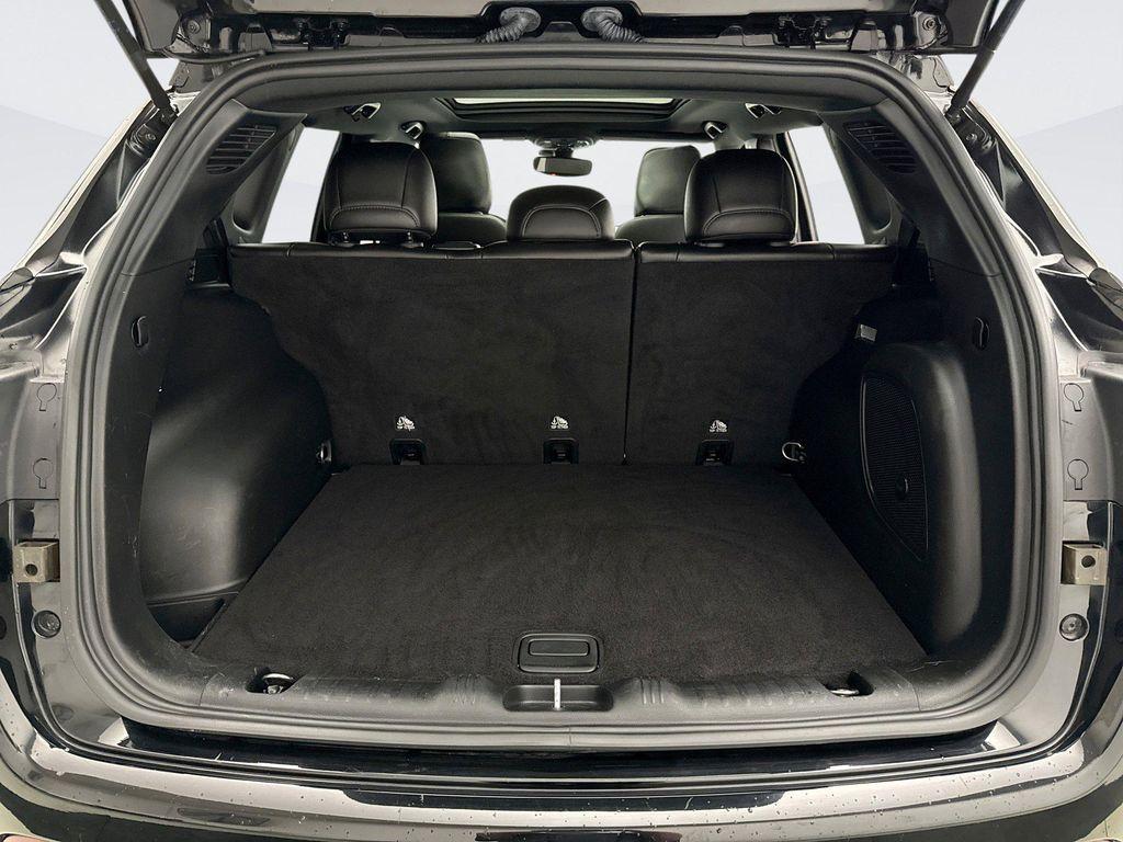 used 2022 Jeep Compass car, priced at $26,499