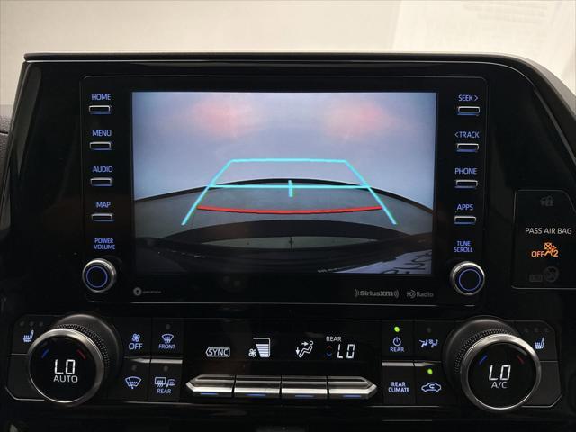 used 2022 Toyota Highlander car, priced at $34,950