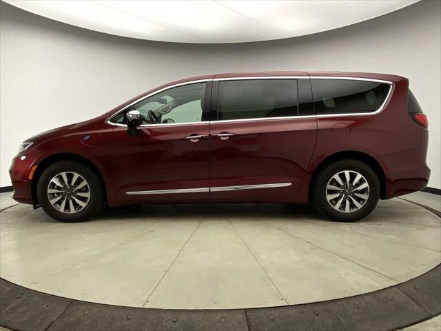 used 2023 Chrysler Pacifica Hybrid car, priced at $36,999