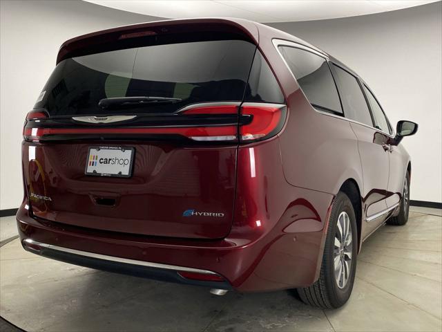 used 2023 Chrysler Pacifica Hybrid car, priced at $36,999