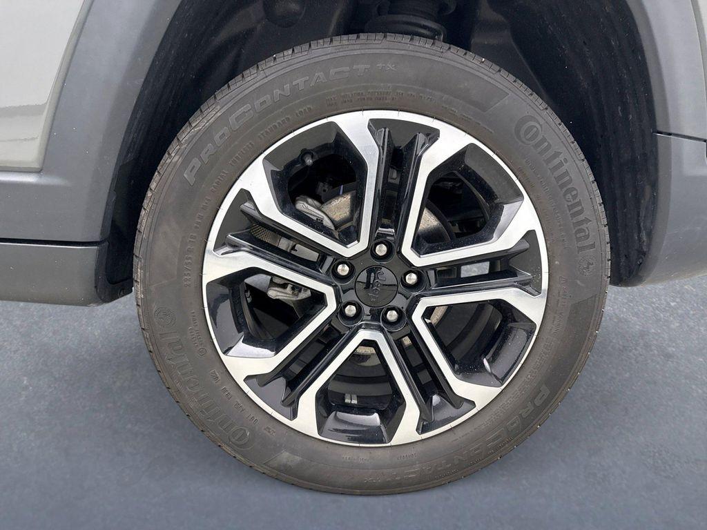 used 2022 Jeep Compass car, priced at $20,898