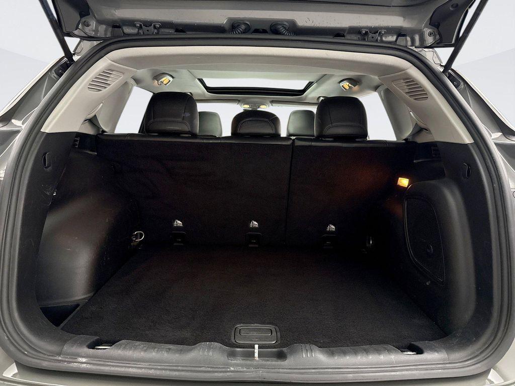 used 2022 Jeep Compass car, priced at $20,898