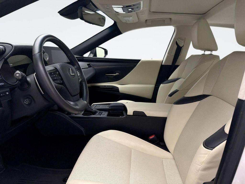 used 2022 Lexus ES 350 car, priced at $35,599