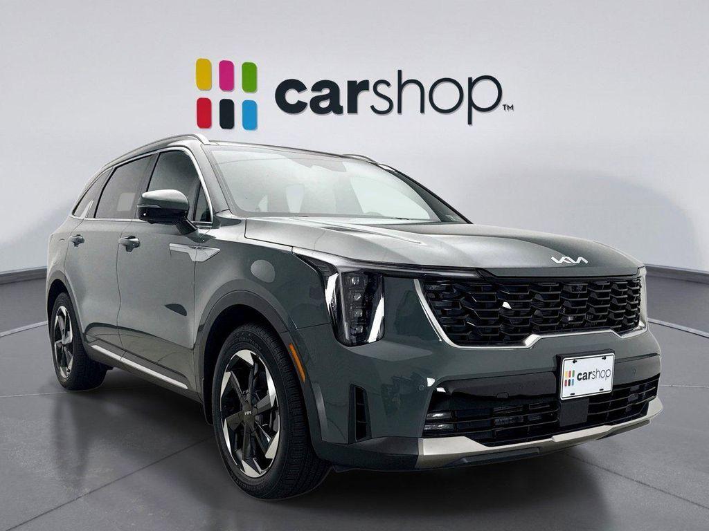 used 2025 Kia Sorento Plug-In Hybrid car, priced at $45,500