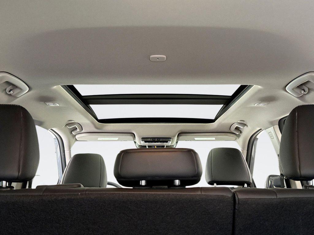 used 2023 Nissan Rogue car, priced at $26,999