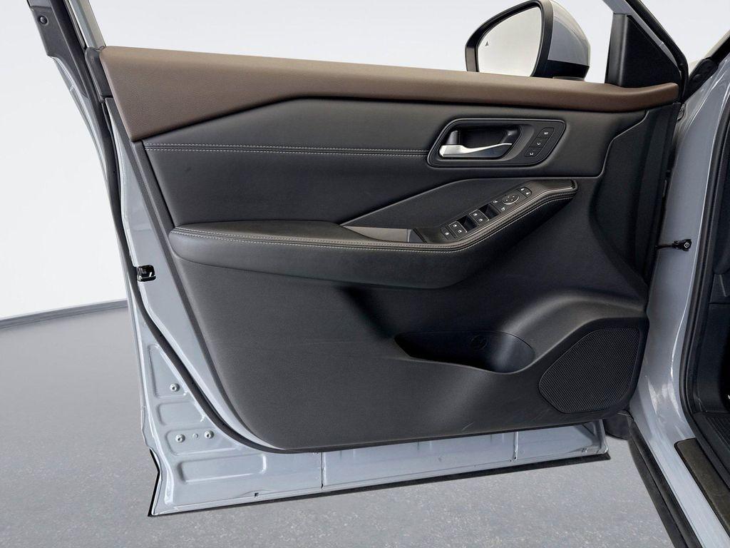 used 2023 Nissan Rogue car, priced at $26,999