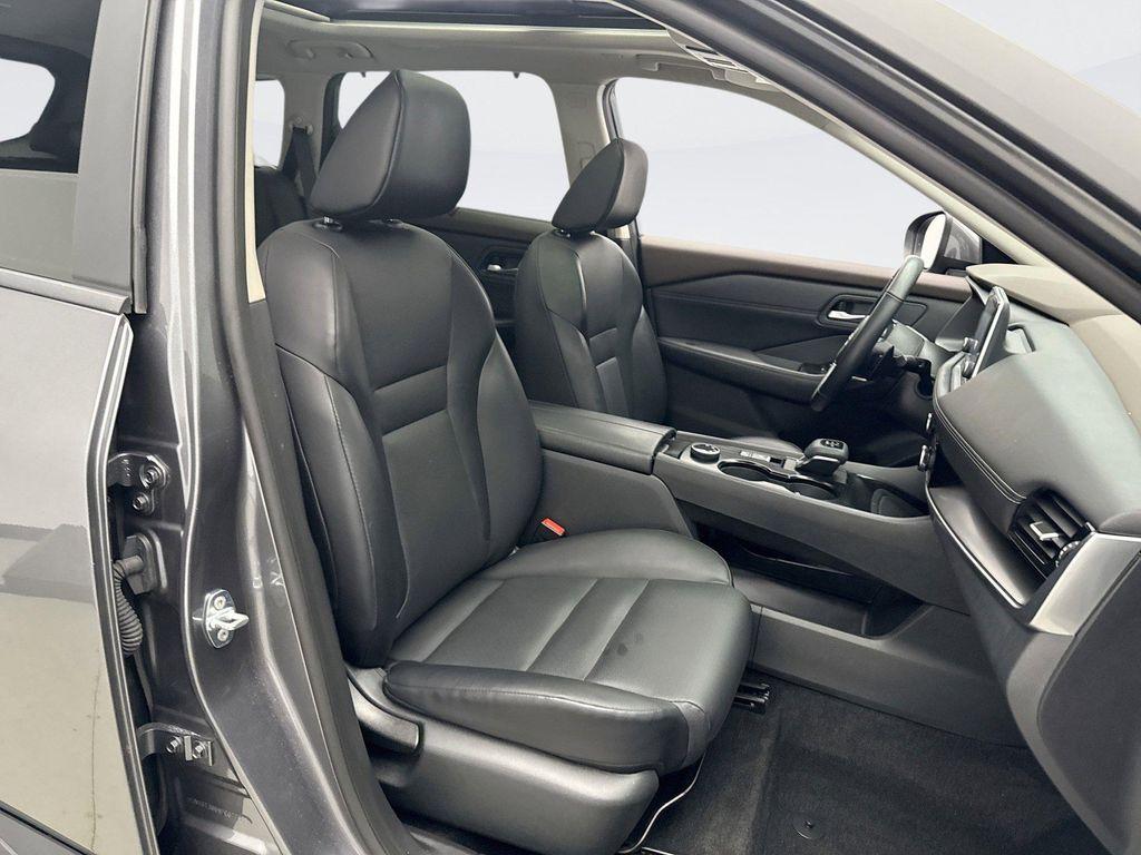 used 2023 Nissan Rogue car, priced at $25,599
