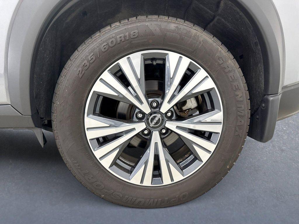 used 2023 Nissan Rogue car, priced at $25,599