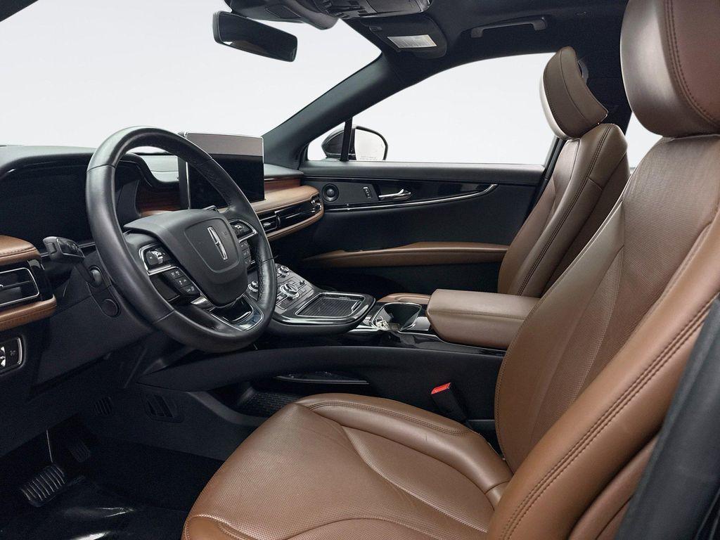 used 2022 Lincoln Nautilus car, priced at $35,098