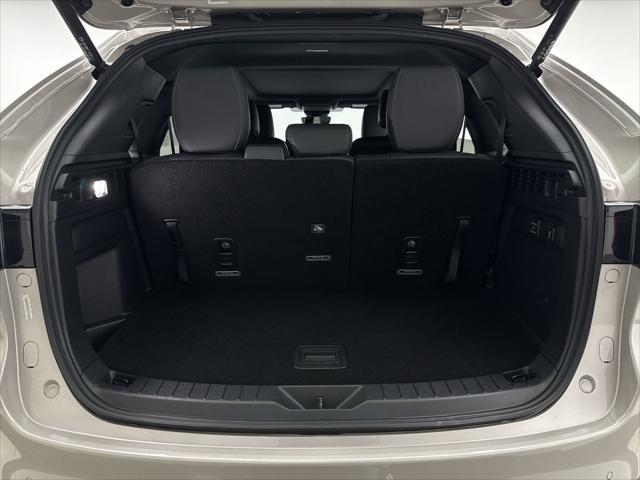 used 2024 Mazda CX-90 car, priced at $40,999
