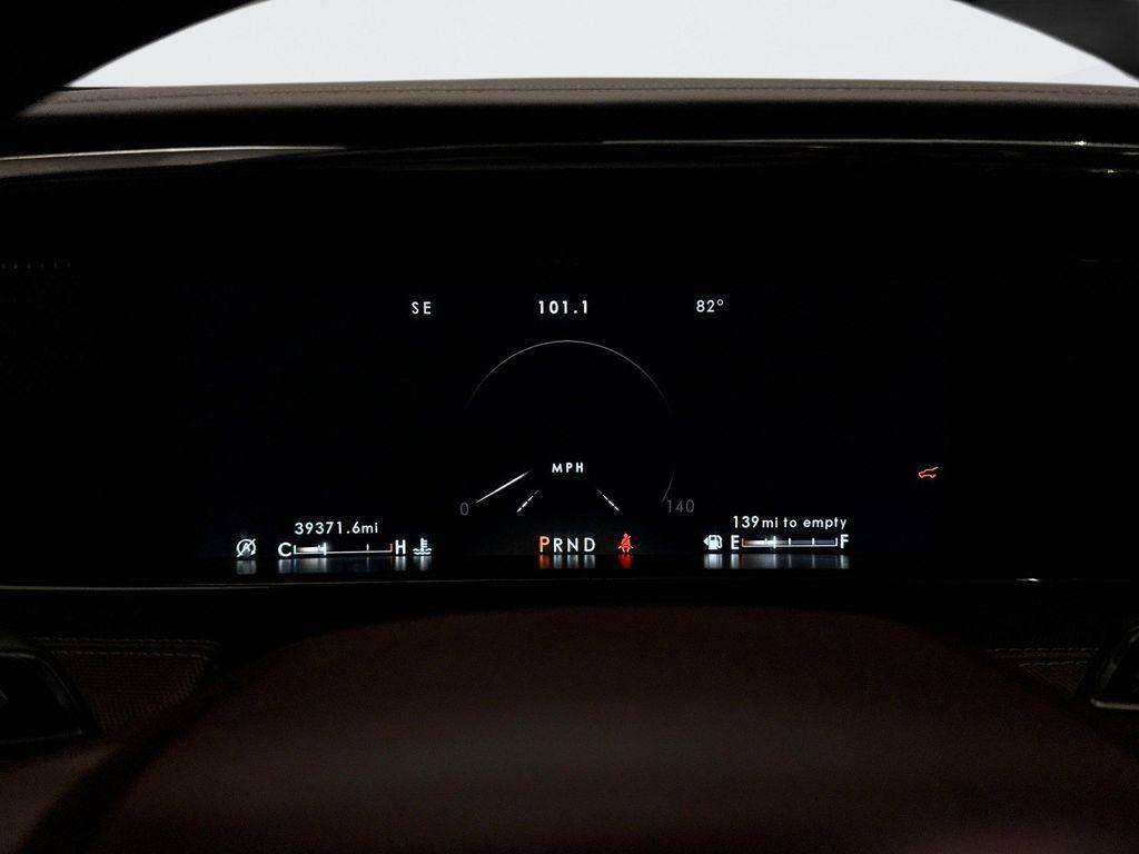 used 2021 Lincoln Navigator car, priced at $54,798