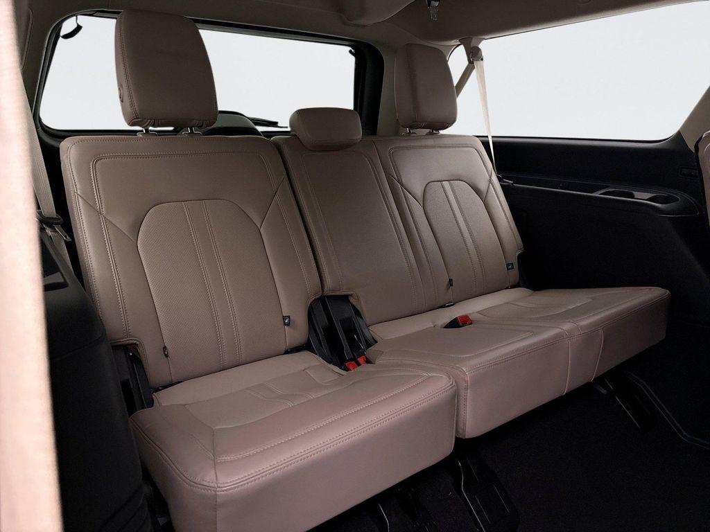 used 2024 Ford Expedition Max car, priced at $51,149
