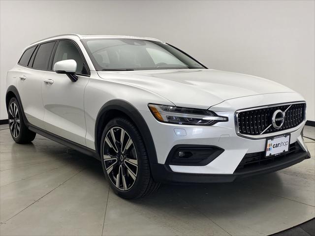 used 2022 Volvo V60 Cross Country car, priced at $32,399