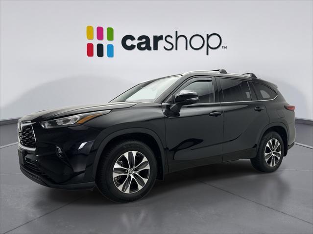 used 2020 Toyota Highlander car, priced at $33,950