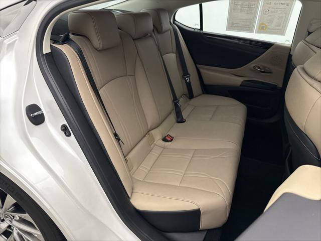 used 2020 Lexus ES 350 car, priced at $34,749