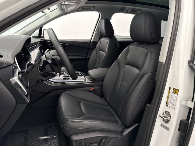 used 2023 Audi Q7 car, priced at $41,498