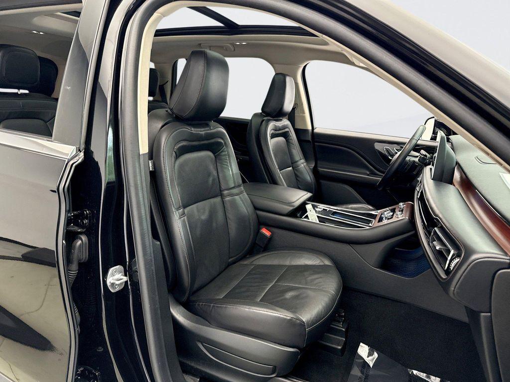 used 2022 Lincoln Aviator car, priced at $37,949