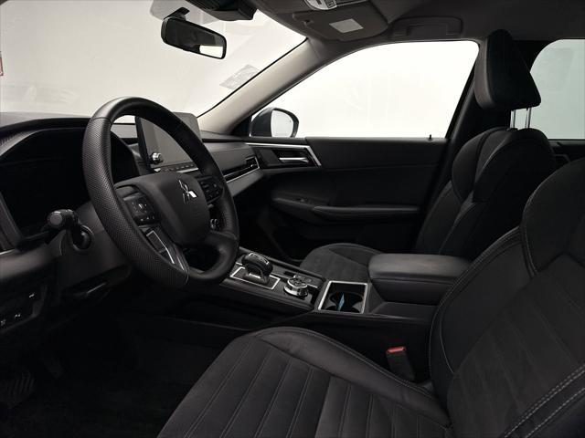 used 2023 Mitsubishi Outlander PHEV car, priced at $29,999
